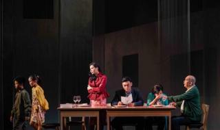 香港百老汇苹果6 47寸16G多少港币有现货嘛 百老汇香港