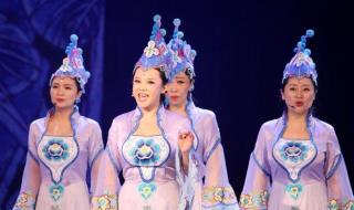 农村歌舞团开放表演 农村歌舞团开放表演