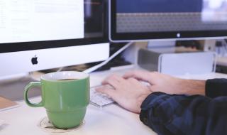 页眉横线怎么添加